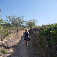 Photo de france - La randonnée de l'ancien refuge sur la colline